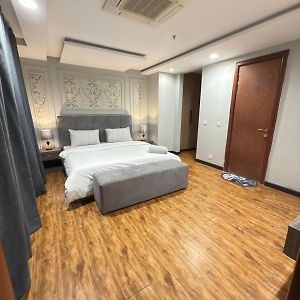 Two-Bedroom Apartment City View